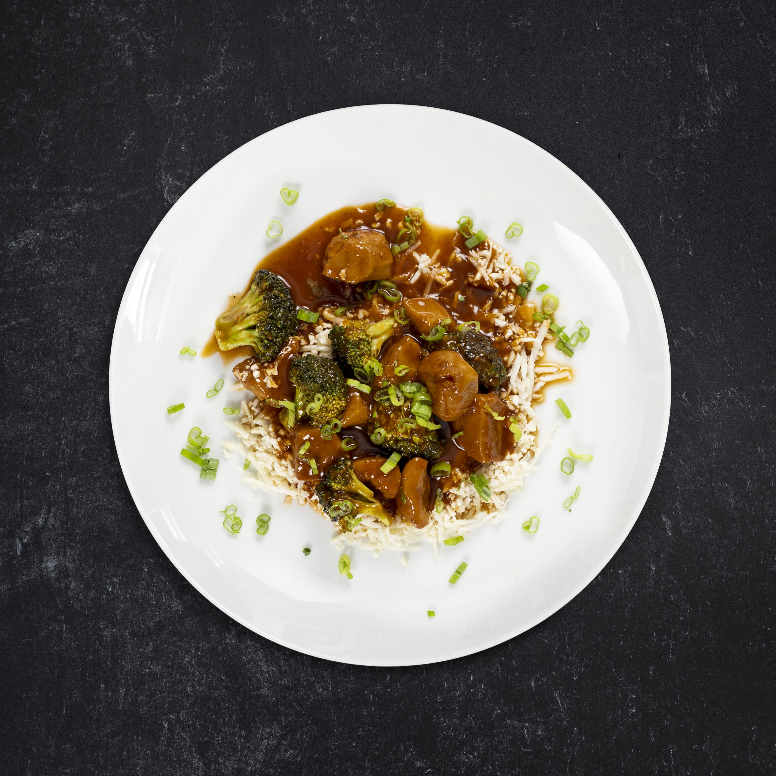 Low Carb Garlic Ginger Free-Range Chicken Stir Fry