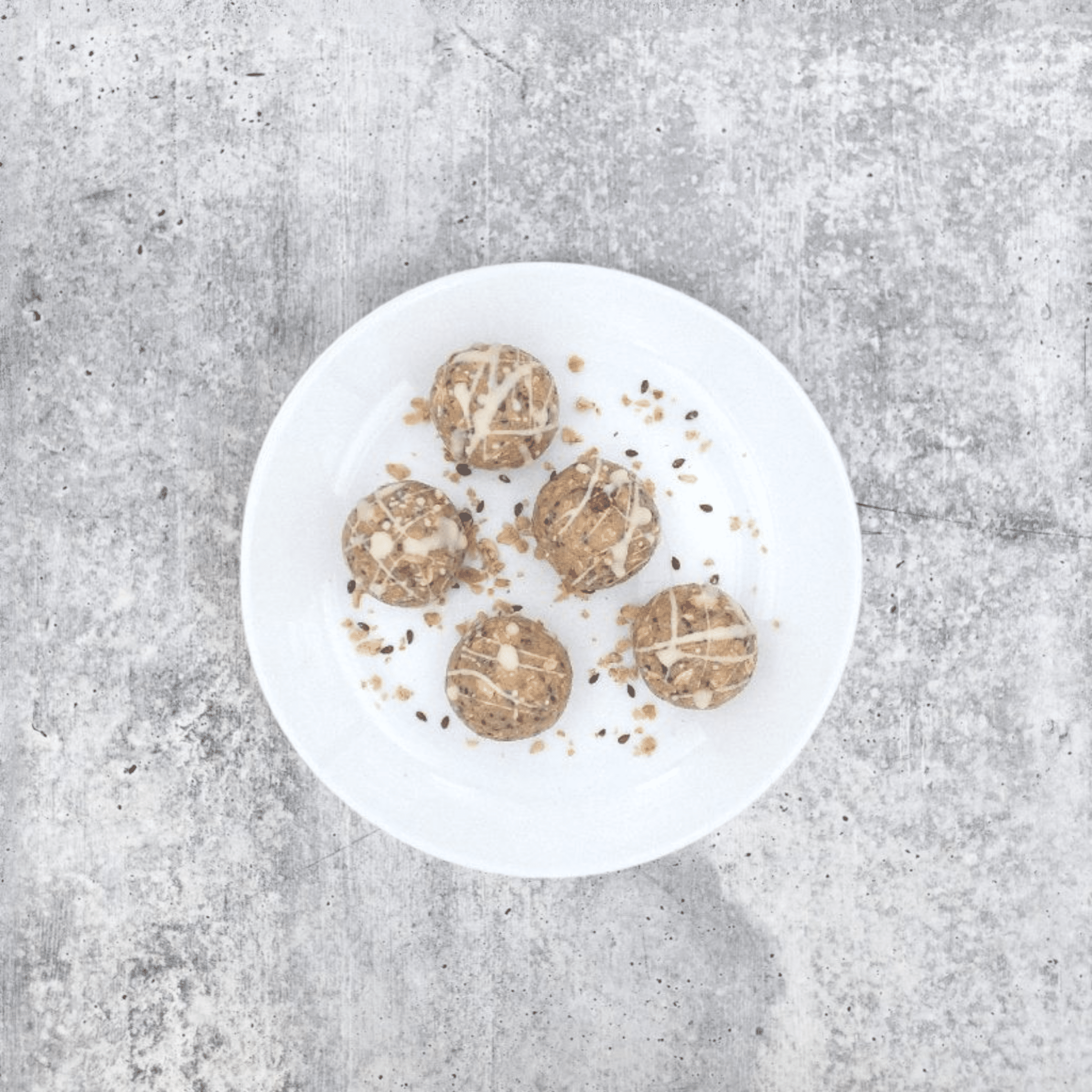 De-Stress Superfood Bites: Strawberry Shortcake & Ashwagandha