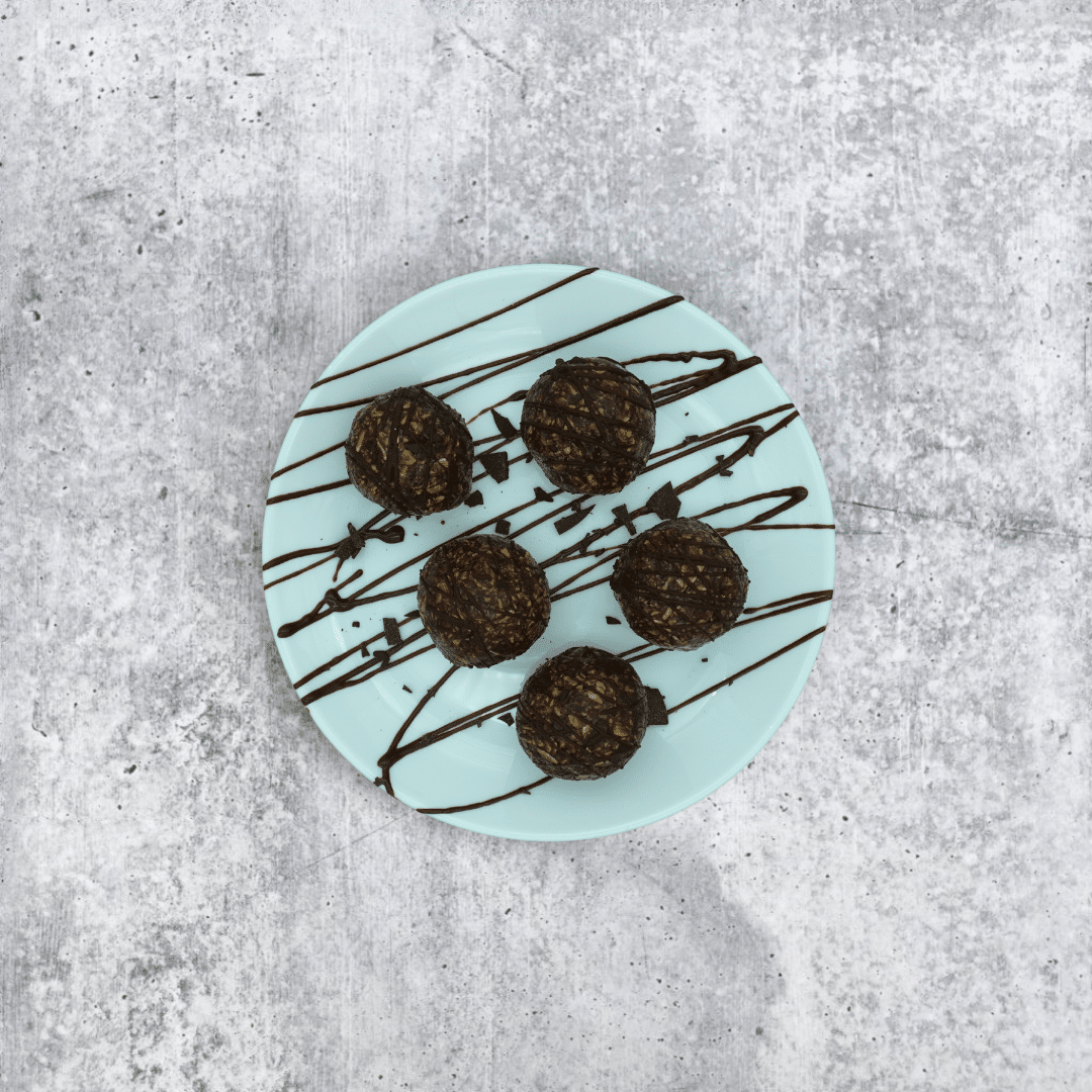 Free Relaxation Superfood Bites: Peppermint Dark Chocolate & Reishi